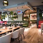 Exclusive Hotel & More